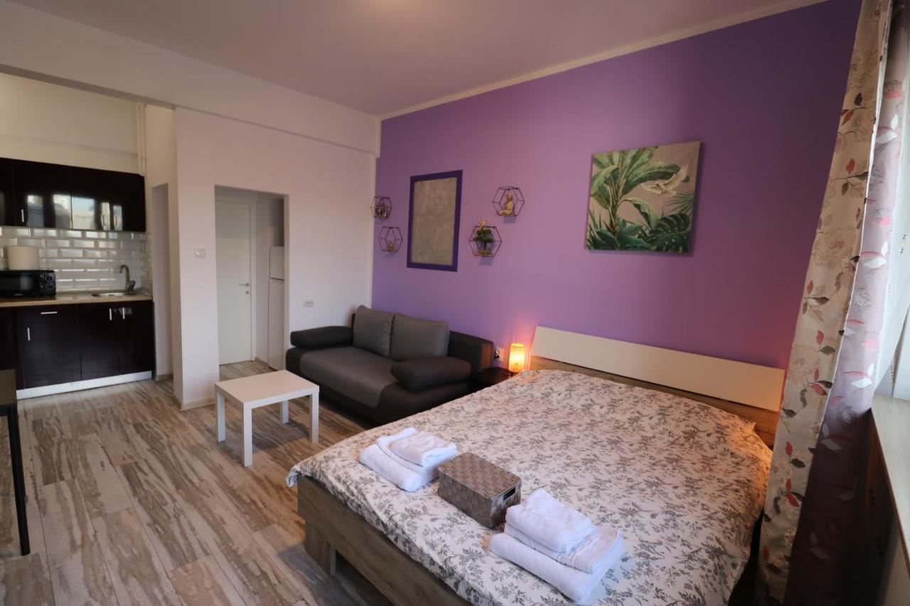 Apartamento Charming Cozy Studio - Old Town - Free Minibar Bucarest Exterior foto