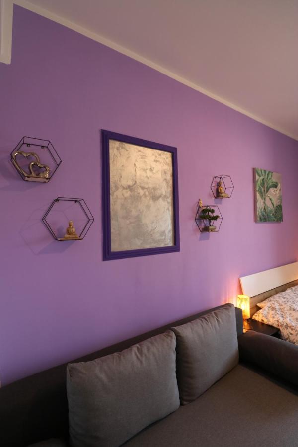 Apartamento Charming Cozy Studio - Old Town - Free Minibar Bucarest Exterior foto