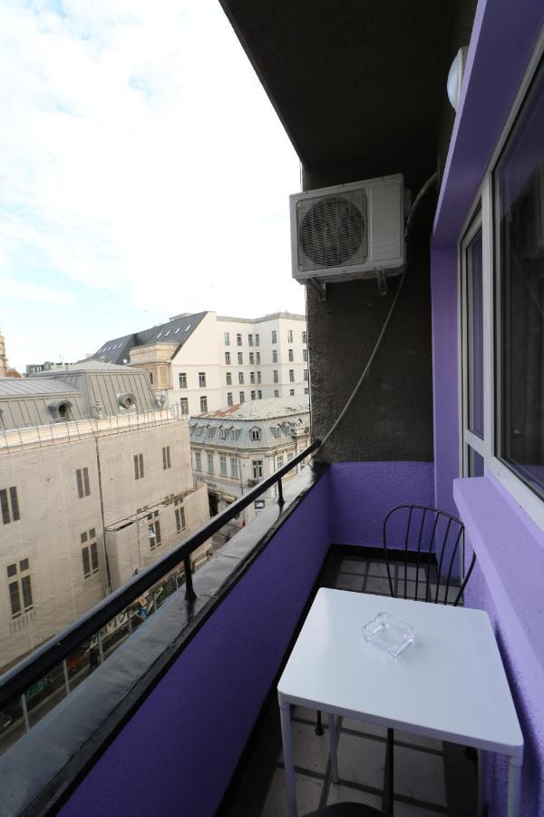 Apartamento Charming Cozy Studio - Old Town - Free Minibar Bucarest Exterior foto