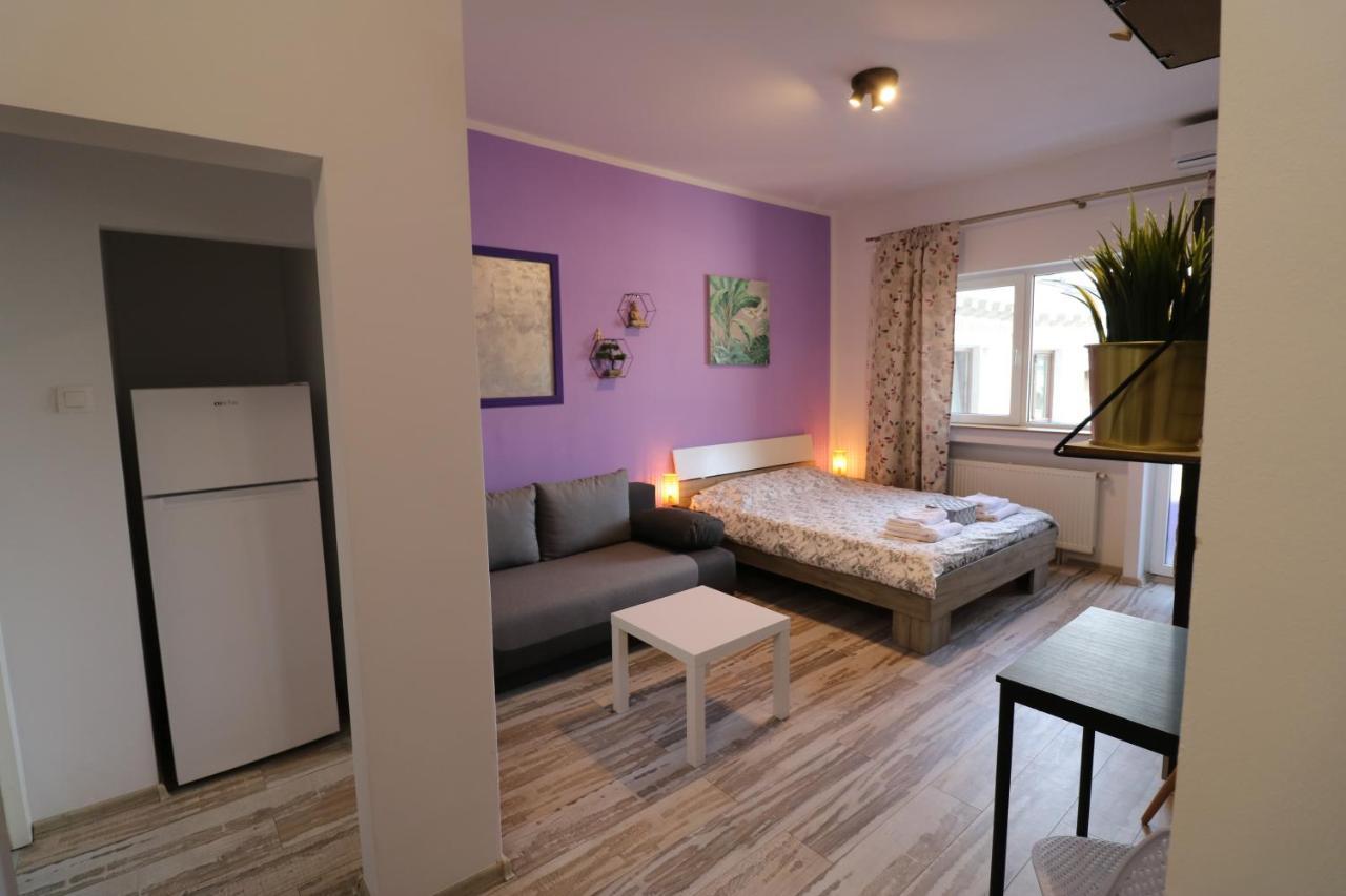 Apartamento Charming Cozy Studio - Old Town - Free Minibar Bucarest Exterior foto
