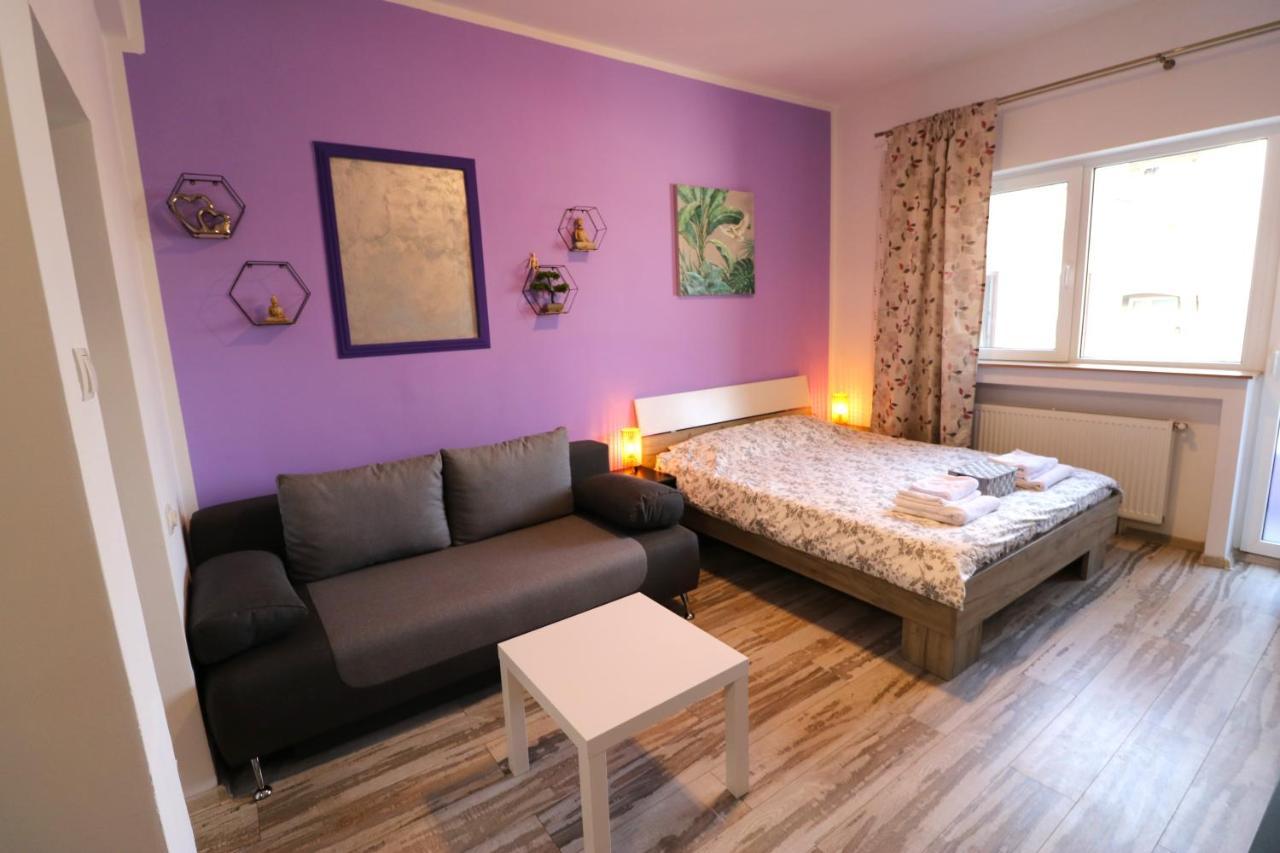 Apartamento Charming Cozy Studio - Old Town - Free Minibar Bucarest Exterior foto
